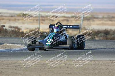 media/Nov-17-2024-CalClub SCCA (Sun) [[5252d9c58e]]/Group 2/Qual (Star Mazda Entrance)/